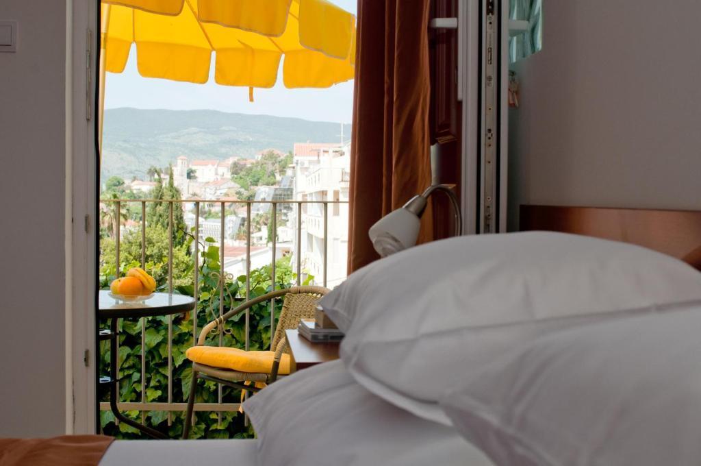 Villa Tenzera Herceg Novi Rom bilde